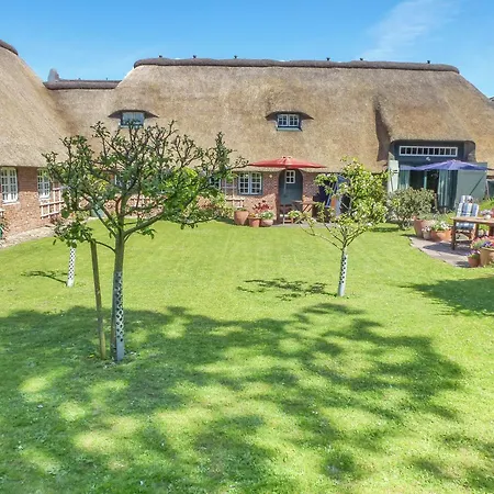 S2 Im Friesenhaus Sara Appartement